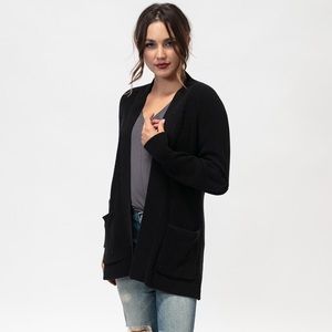 Evy’s Tree NWT Black Elizabeth Size Large